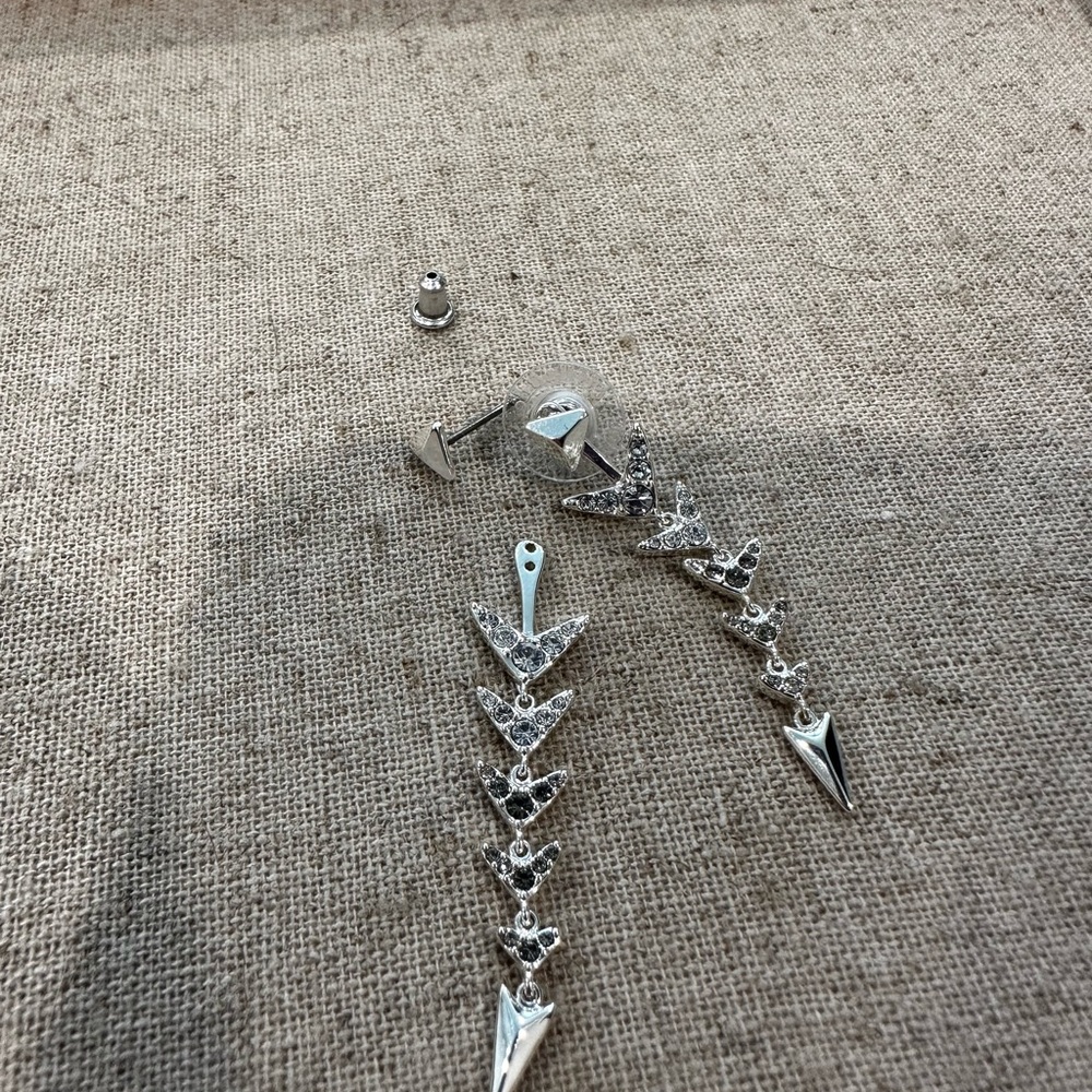 Stella & dot silver arrow drop earrings. Never worn.